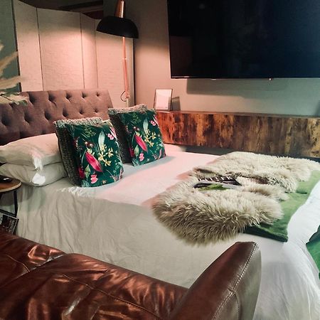 The Fifth Quarters, Grade II Listed Apartment, The Lace Market, Ng1, City Centre, Nottingham, Sleeps 4 מראה חיצוני תמונה